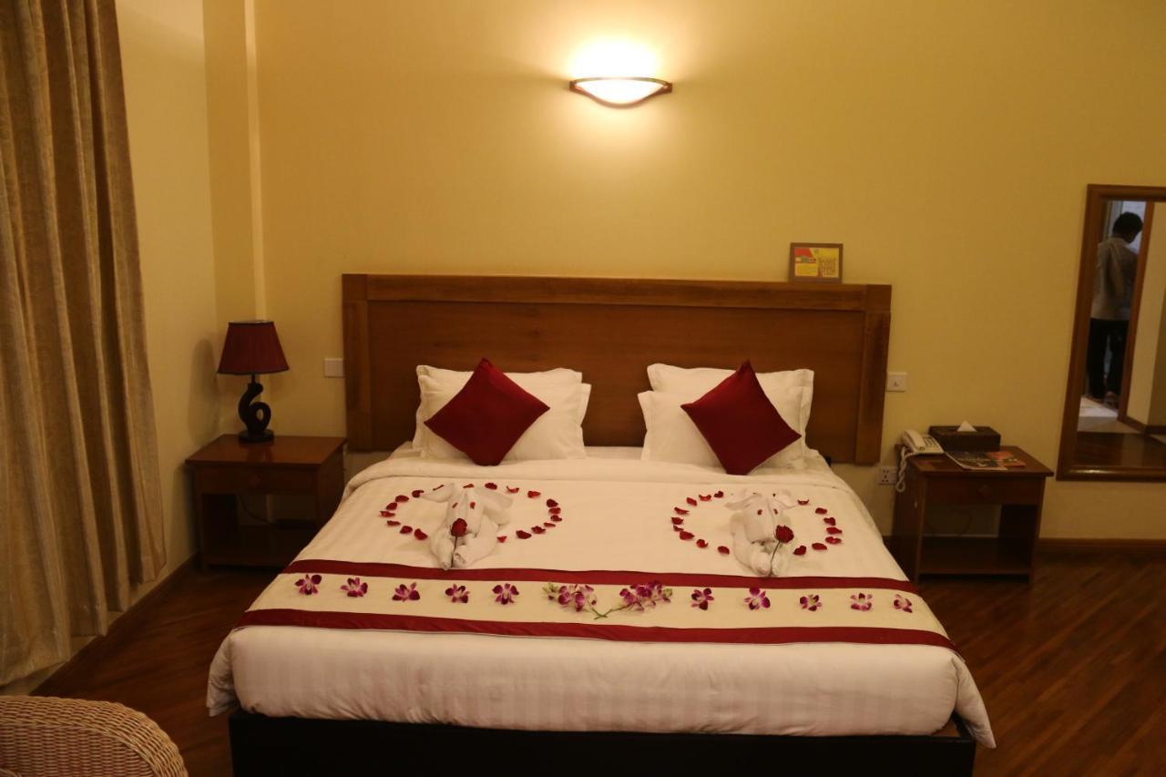 Golden Guest Hotel Dawei Exterior photo